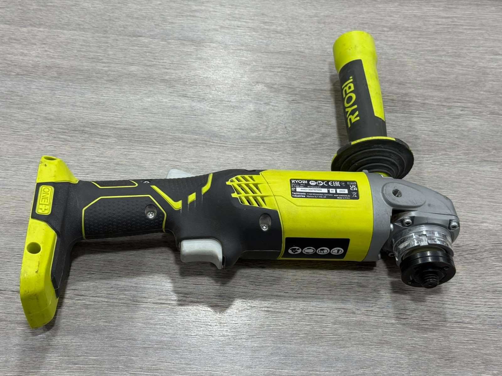 Ryobi R18AG - Акумулаторен ъглошлайф 18V + Дискове