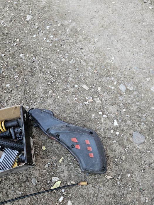 Piaggio zip (на части)