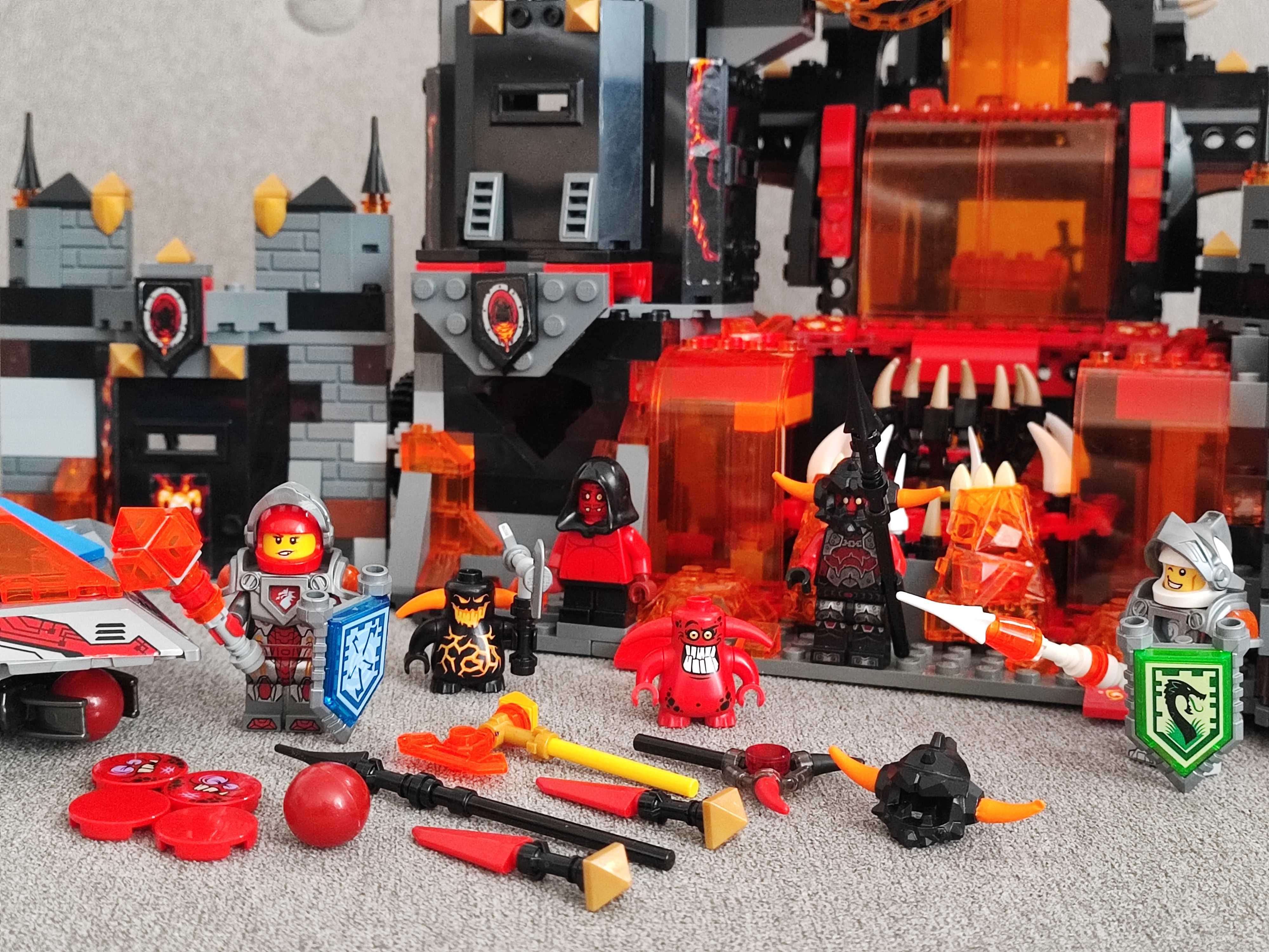 70323 LEGO Nexo Knights Season 2 Jestro's Volcano Lair 9-14 ani