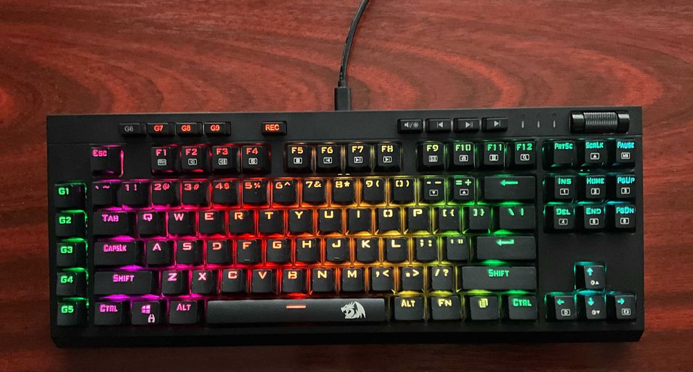 Tastatura Gaming Redragon Broadsword RGB Mecanica5