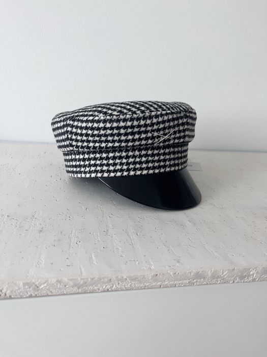 RB дамска шапка New Season