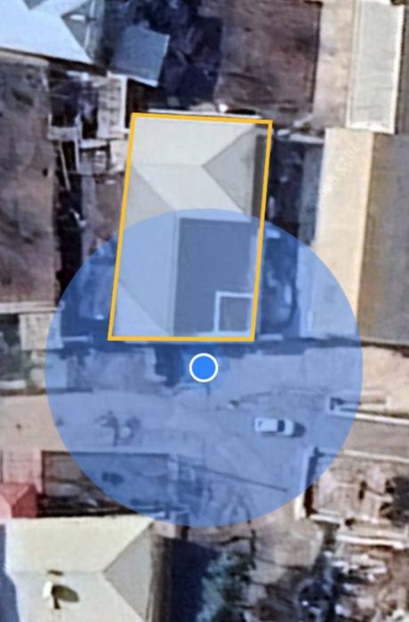 Продается недостроений участок .