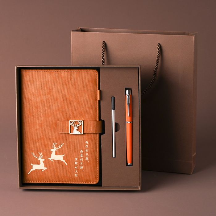 Подарочный набор “Premium Note”
Дарите эмоции и стиль в одном подарке!