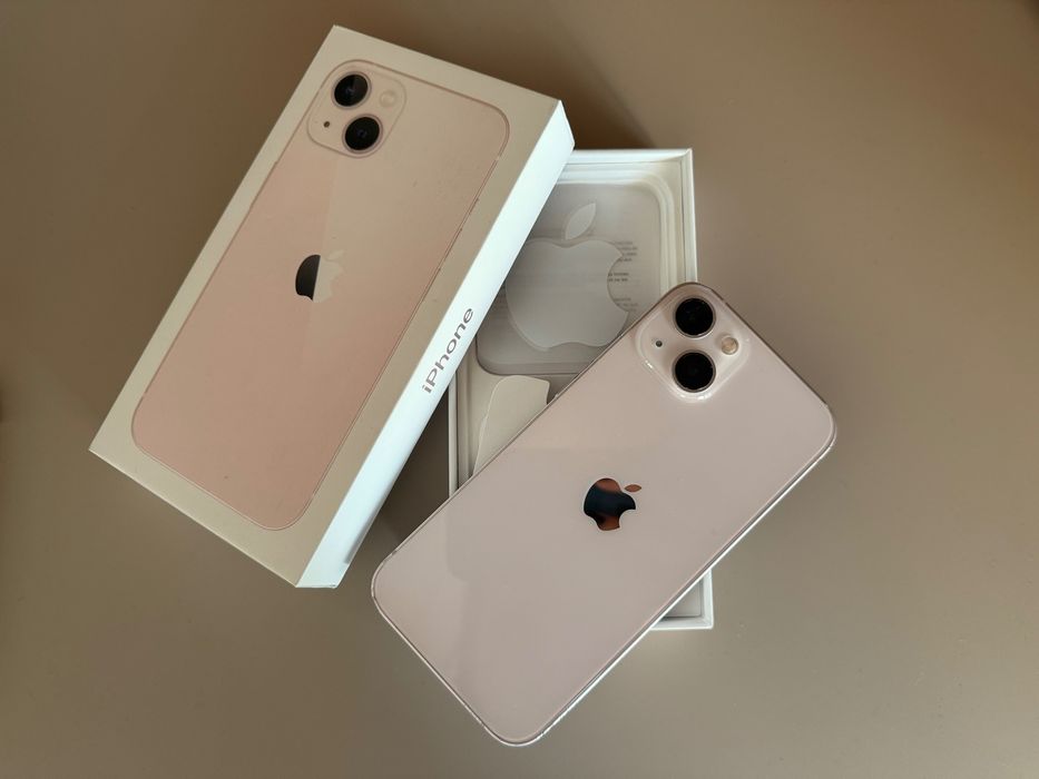 iPhone 13 256 GB - розов