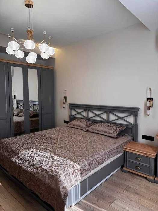 Сдаётся кв ор-р  Художников  2/1/9 ро-н Мирзо-Улугбекский 949*