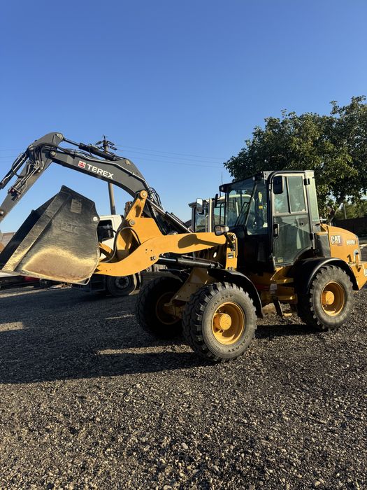 Inchiriez utilaje ( excavator, vola, incarcator frontal, camion…etc)