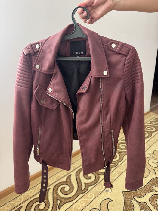 Продам стильную косуху всего за 5.000тг!