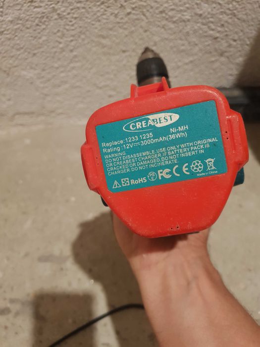 Bormasina filetanta surubelnita electrica makita cu acumulator