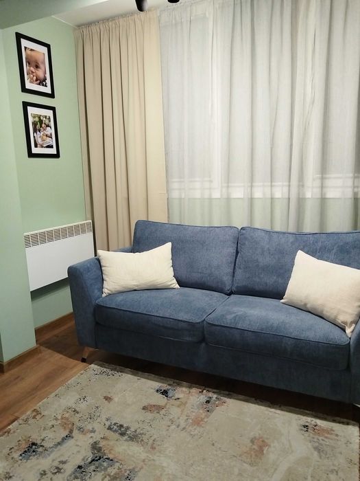 Продавам НОВ диван