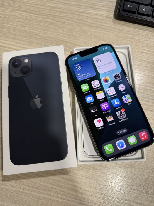 iPhone 13, 128GB, 5G, Midnight, Impecabil/CA NOU, 19 Cicluri Incarcari