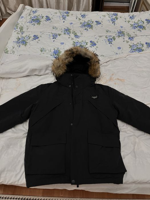 Продам зимнюю куртку пуховик New Balance