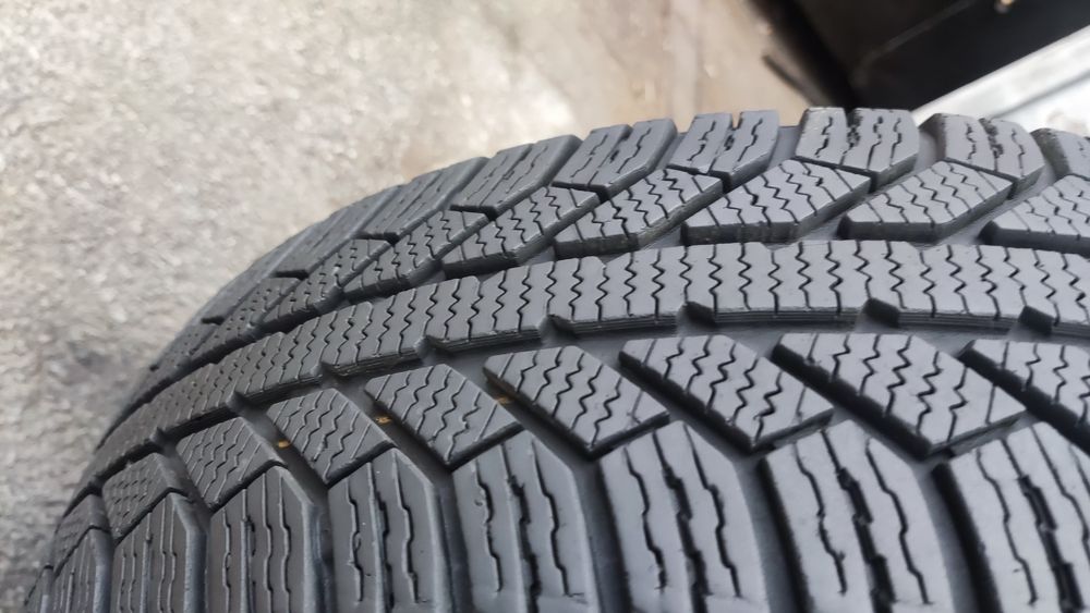 4бр. зимни гуми 175/65/14 Semperit 
dot22