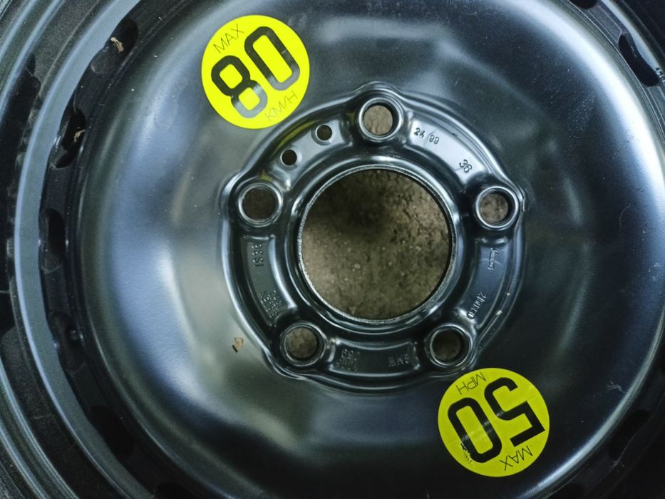 Патерица гума + джанта BMW E36 E46 E90 15″ 5×120“

Употребявани, Варна