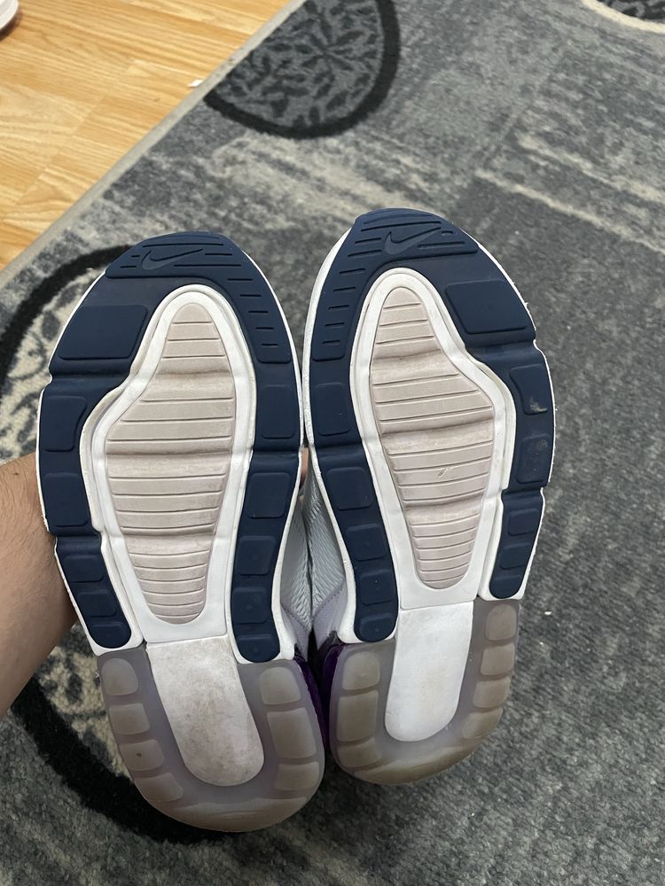 Детски маратонки- Nike air 270