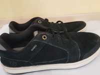 Мъжки черни обувки Okcelo.
