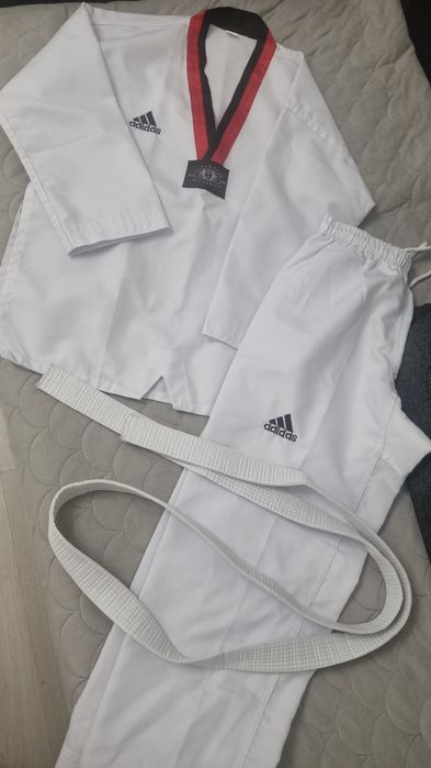 Кимано на тэйквандо