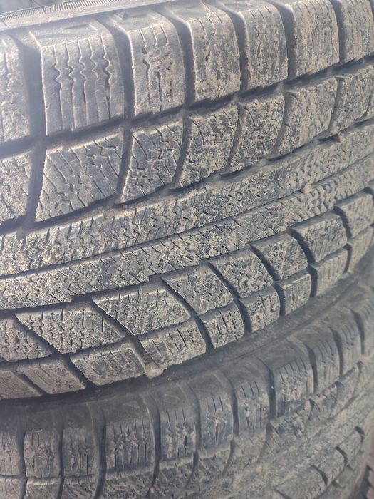 Резина triangle почти новая