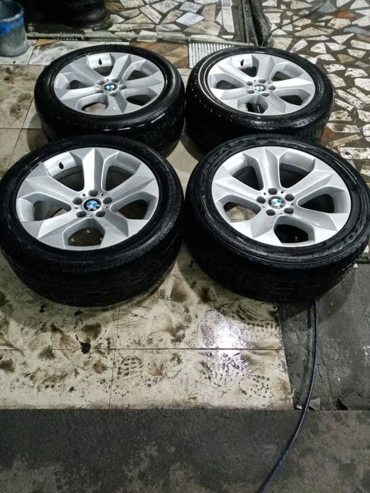 Обменяю диски на бмв