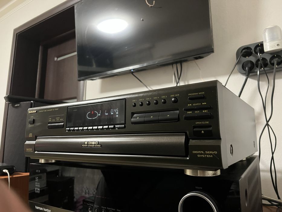 Cd-player Technics SL-PD687 5 cd-uri