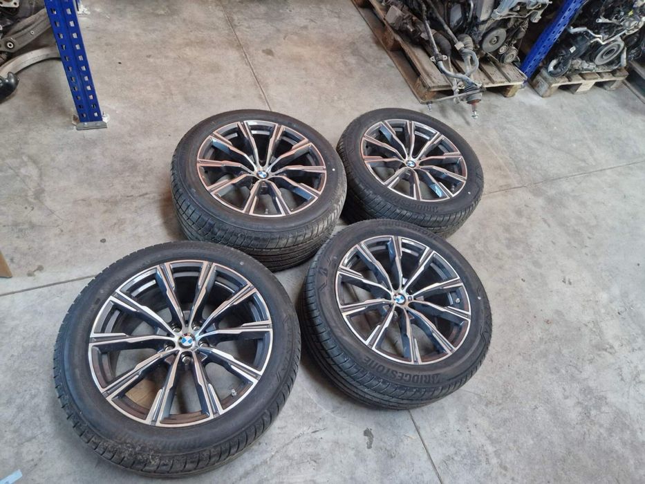 Джанти с гуми за BMW X5 G05  20 цола 2023