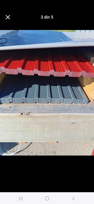 Tabla cutata colorată