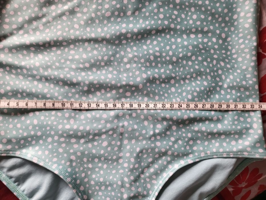 Бански нов за момиче