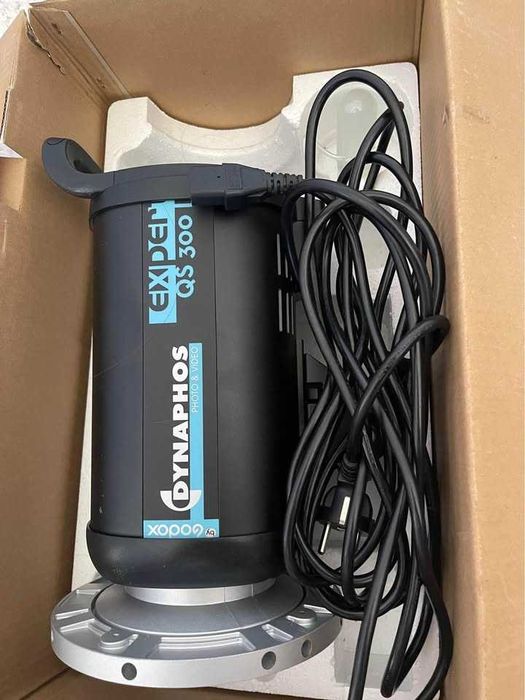 светкавица Dynaphos Expert QS-300 II + радиосинхронизатор XT-16