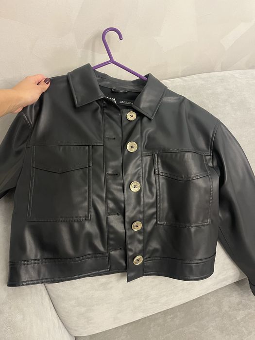 Кожено яке Zara XS