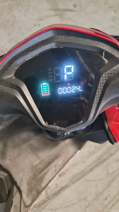 Scooter electric z tech inmatriculabil