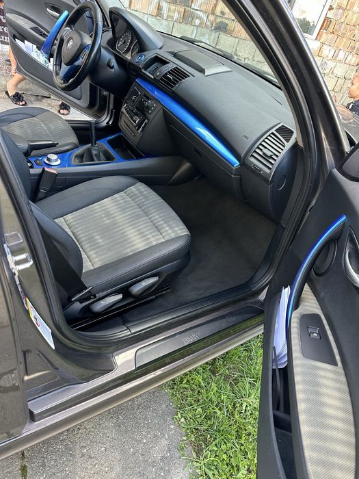 Vand schimb bmw 118d stare mecanica ireprosabila