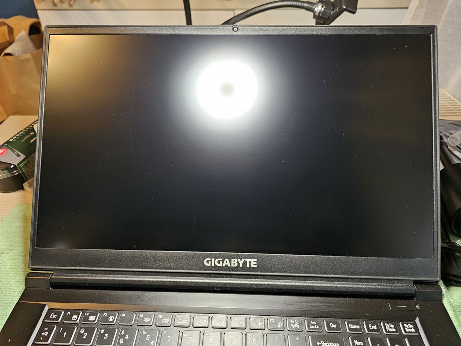Laptop Gaming Gigabyte G7 RTX 4060