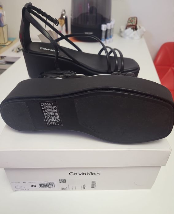 Sandale piele CK dama marimea 38