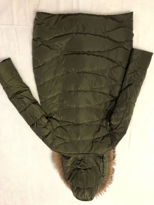 Haina dama,noua,khaki,puf,cu guler din blana coiot,marime M,deosebita