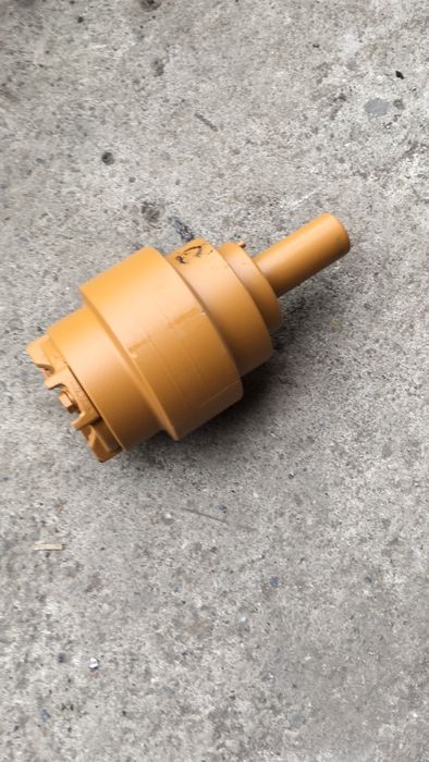 Role buldozer Komatsu, Liebherr, Caterpillar, senile, roti ghidaj