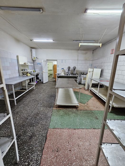 Сдам в аренду коммерческое помещение