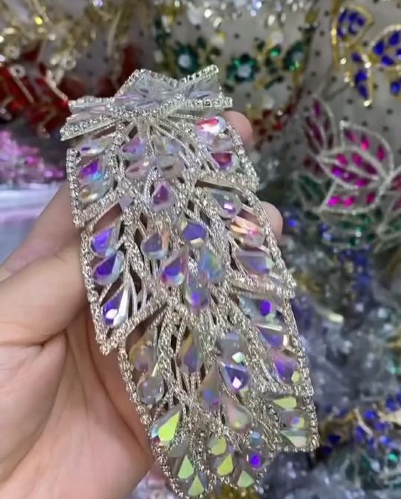 Диадема безаклари