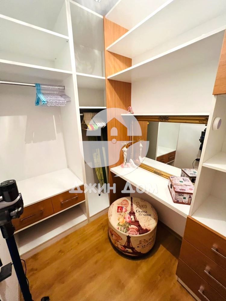 Продава се Многостаен апартамент в к.к. Слънчев бряг - 250 кв.м за 1080 €/кв.м - Снимка #6