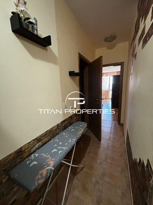 Дава се под наем Двустаен апартамент в Бургас, Зорница - 60 кв.м за 382.5 € - Снимка #3