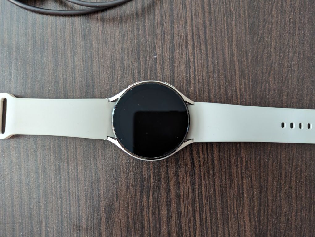 Samsung Galaxy watch 4 LTE