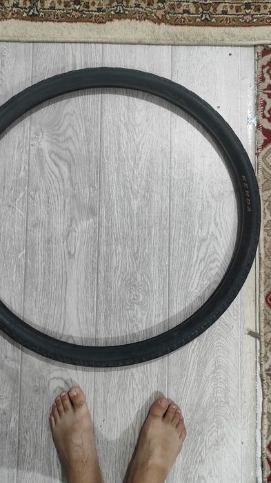 Покрышка полуслик на 28