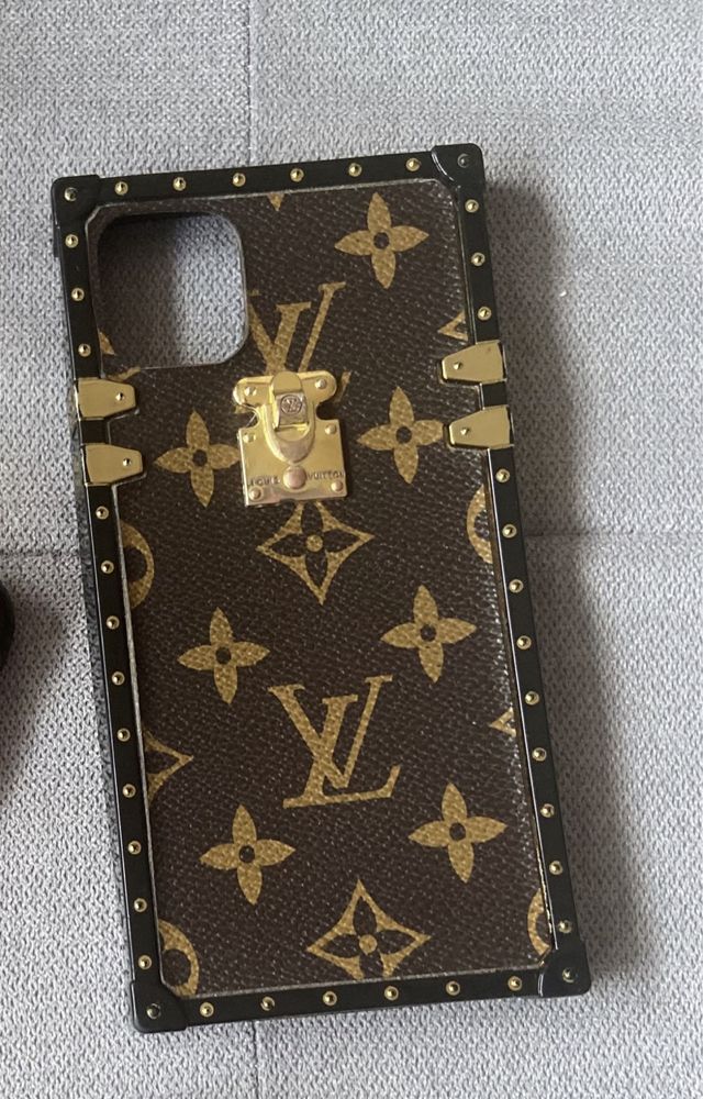 Кейс за Iphone X и Кейс за IPhone 11 Pro Max LOUIS VUITTON