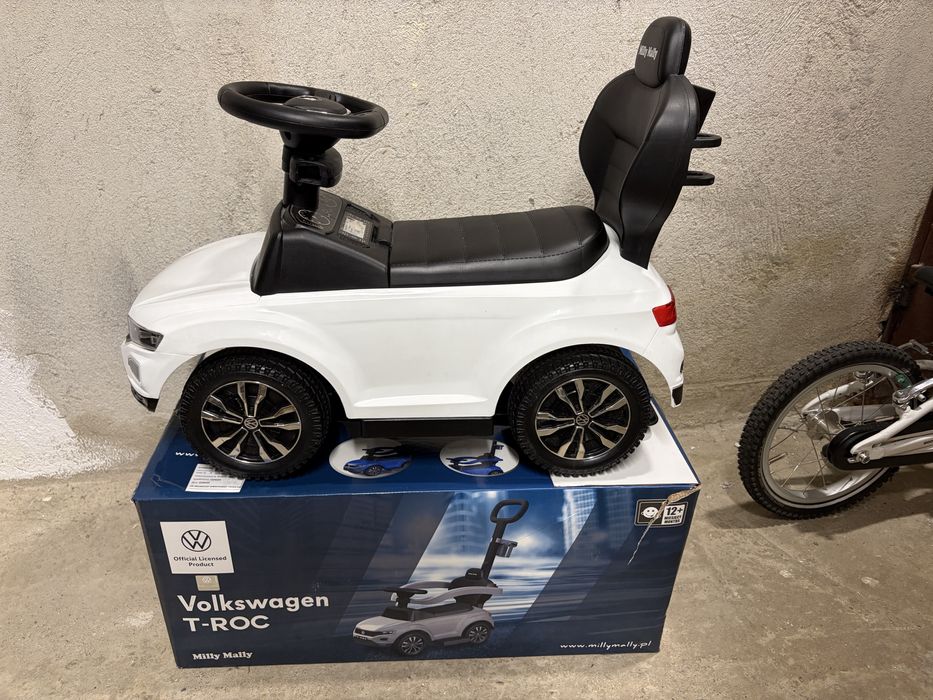 Детска количка за бутане vw t-roc