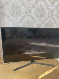 Продается телевизор Samsung (55) разбитый
