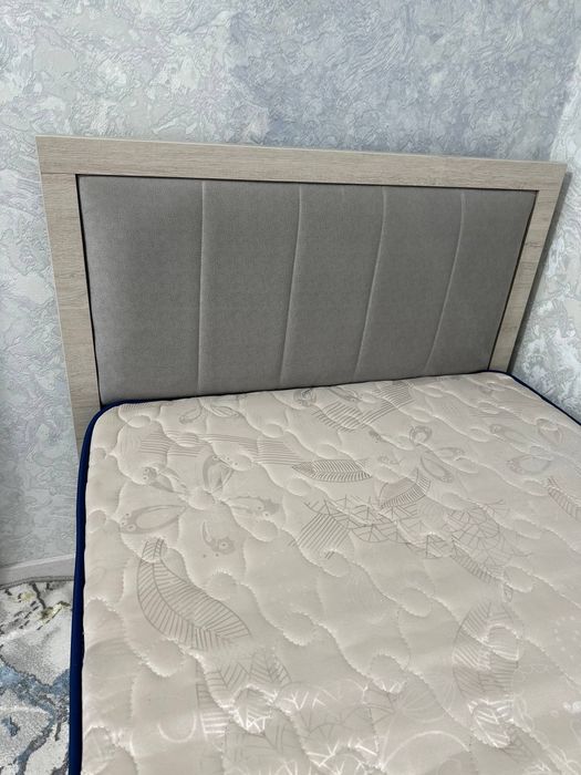 Продаю кровать сундук с матрасом