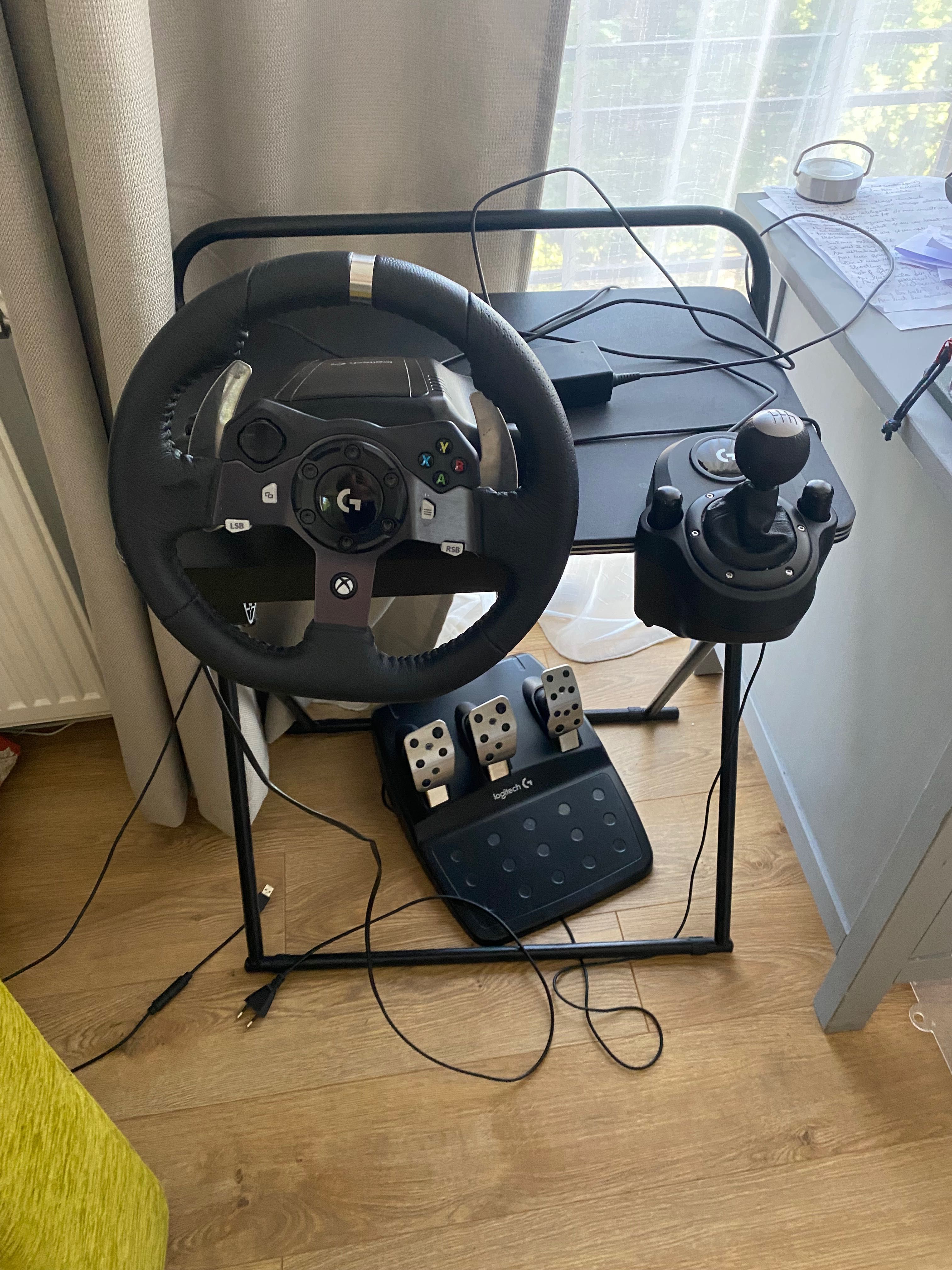 Volan G29 nefolosit + schimbator
