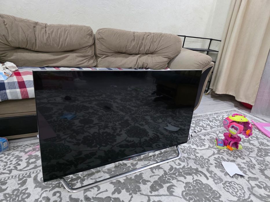 Телевизор LG в отличном состоянии