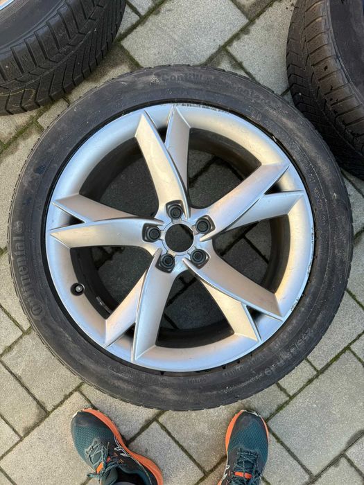 Roti (Jante/Iarna) 255 35 19 R19 8.5J ET32 Audi A5 8T0601025F