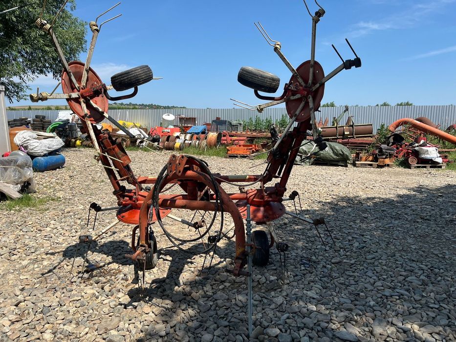 Greblatoare de împrăștiat fin Kuhn