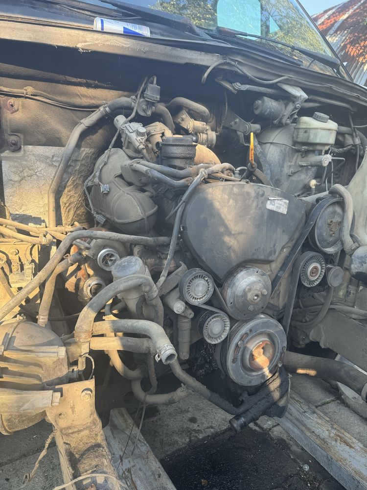 Двигател 2.5 Фолксваген крафтер/ VW crafter 2.5