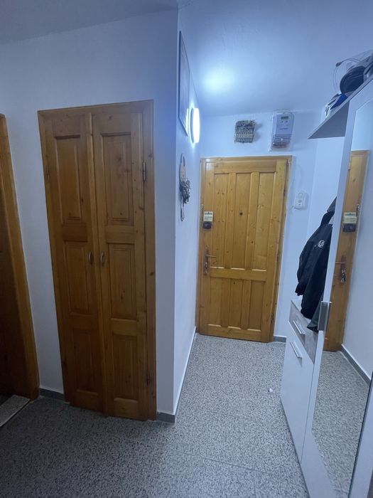 Apartament 2 camere et 1 central Chisineu Cris